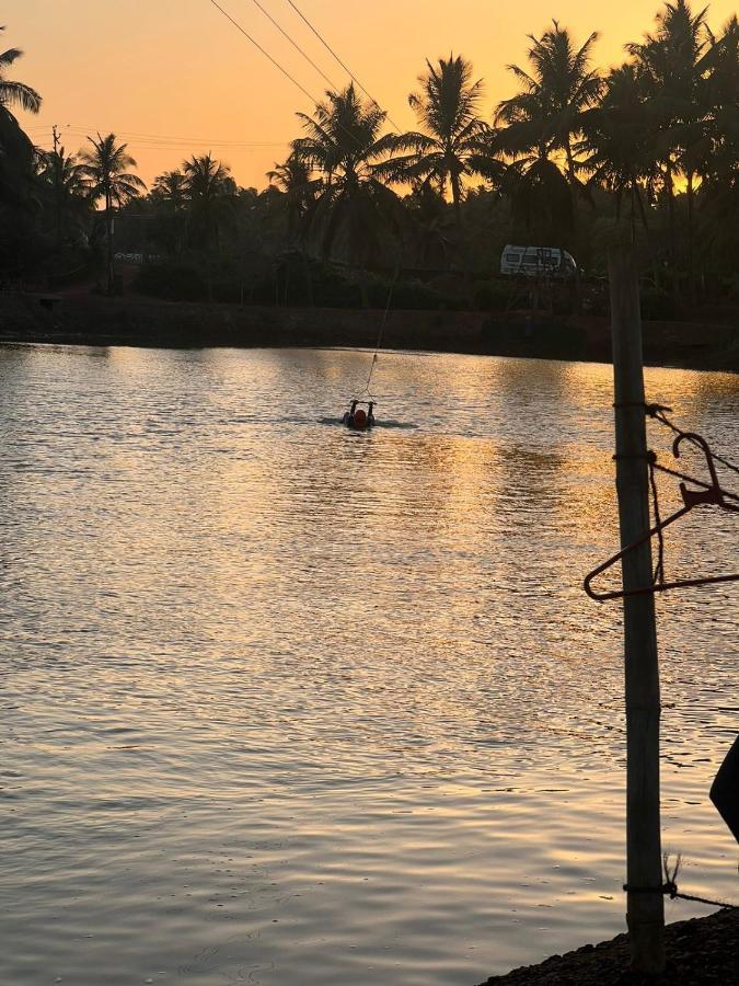 Wake Park Goa Hotel Арамбол Екстериор снимка